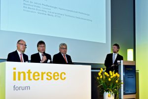 Podiumsdiskussion-intersec-btga