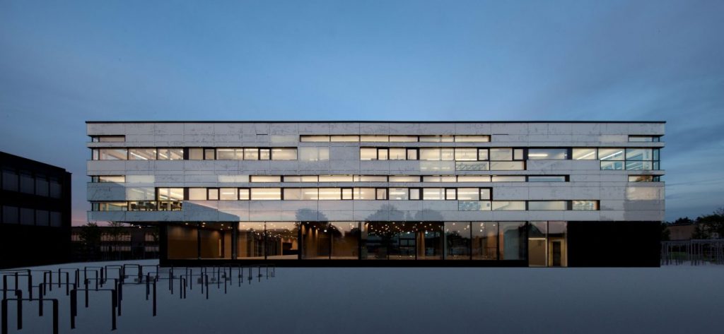 die-gebaeudetechnik-de-kiefer-lotzer-realschule-bild-1